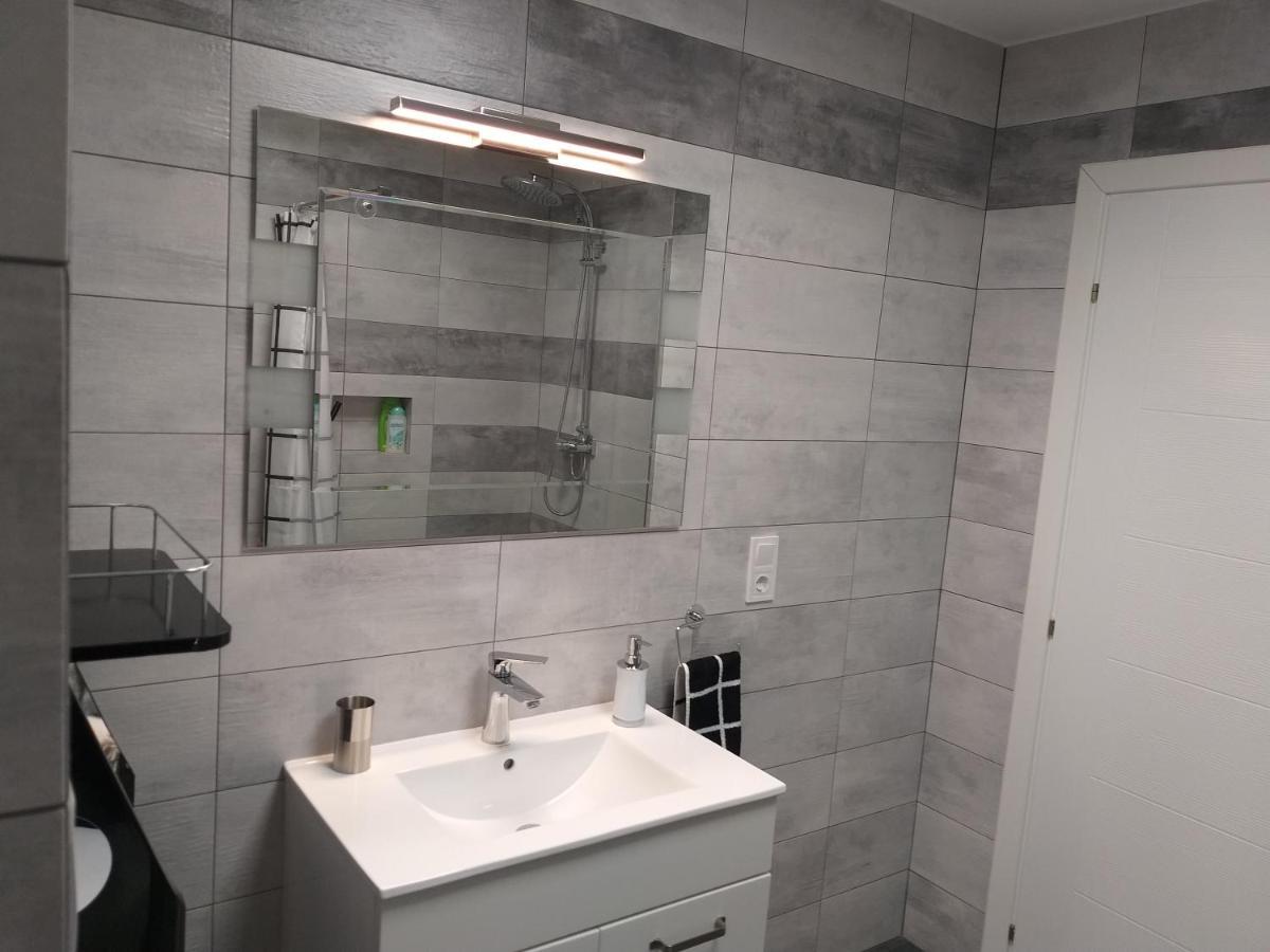 Luxury-Apartment Ultracentral Câmpulung Moldovenesc Eksteriør billede